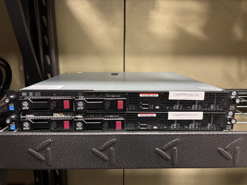HP Servers 2EA