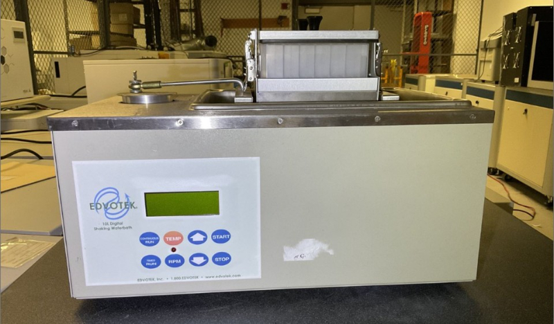 Digital Shaking Water Bath