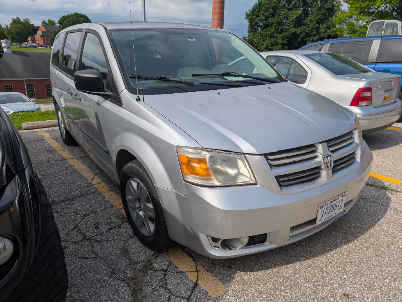 2010 Dodge Grand Caravan (SALVAGE)