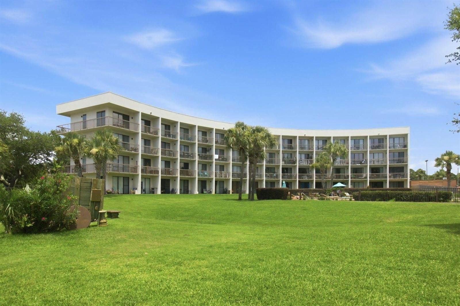 Condo 1BR 1BA - 214 SW Miracle Strip Parkway, Fort Walton Beach, FL