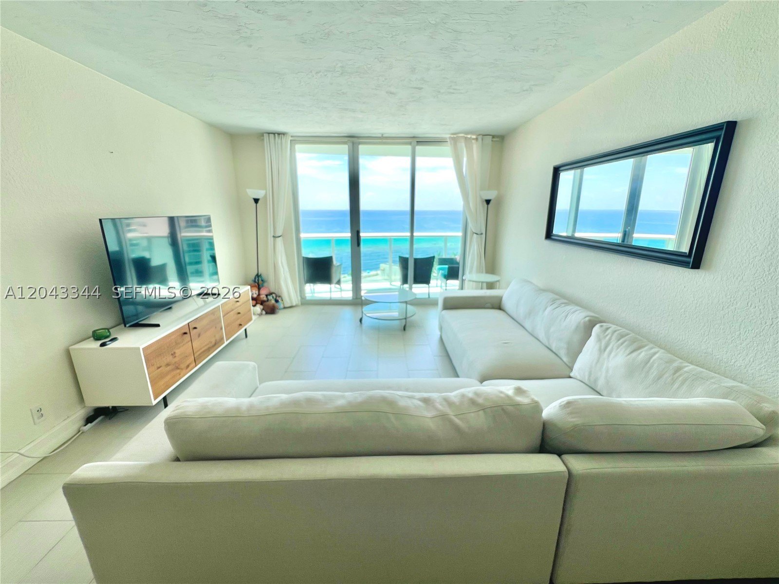 Condo 1BR 1BA - 3801 S Ocean Dr, Hollywood, FL
