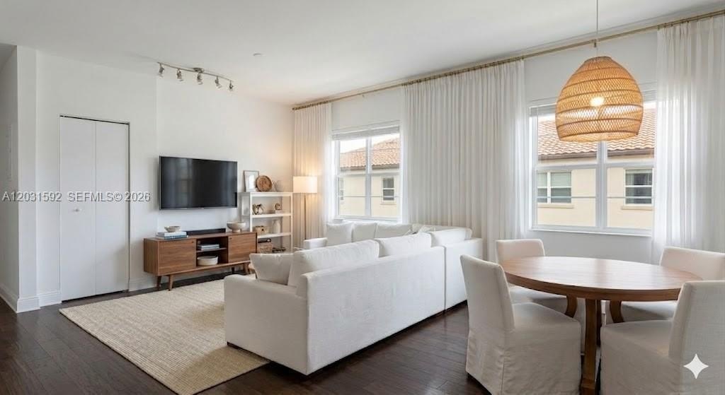 Condo 1BR 1BA - 420 15th St, Miami Beach, FL