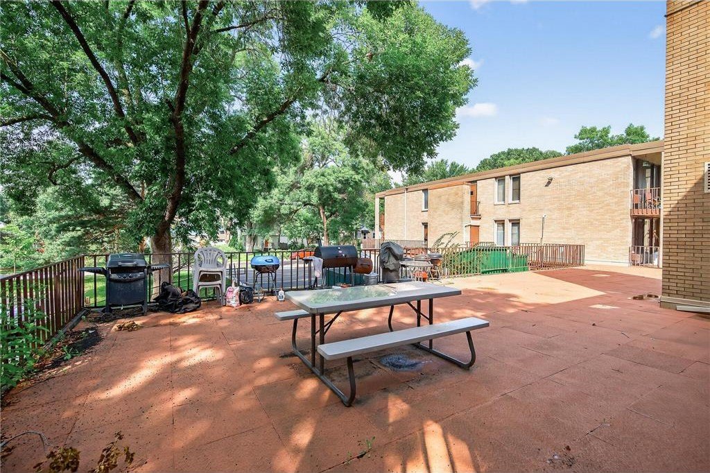 Condo 2BR 1BA - 4029 14th Avenue S, Minneapolis, MN