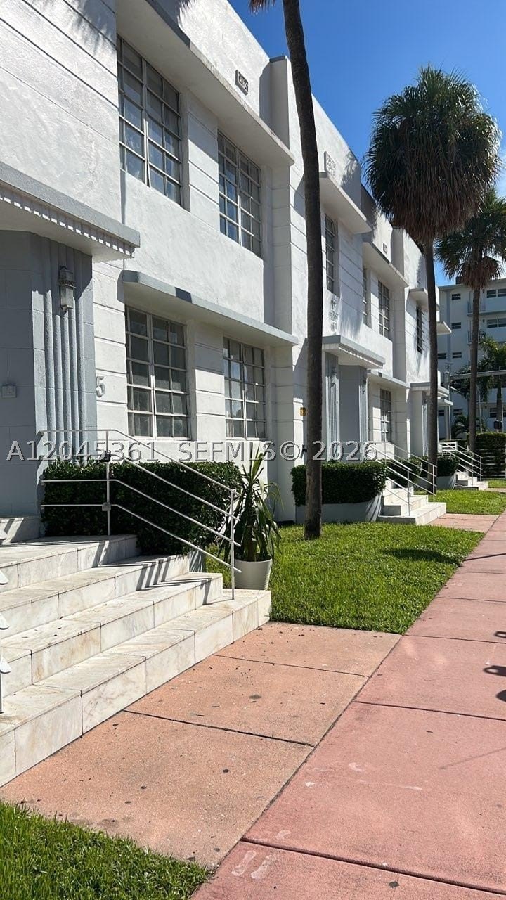 Condo 2BR 1BA - 801 8th St, Miami Beach, FL