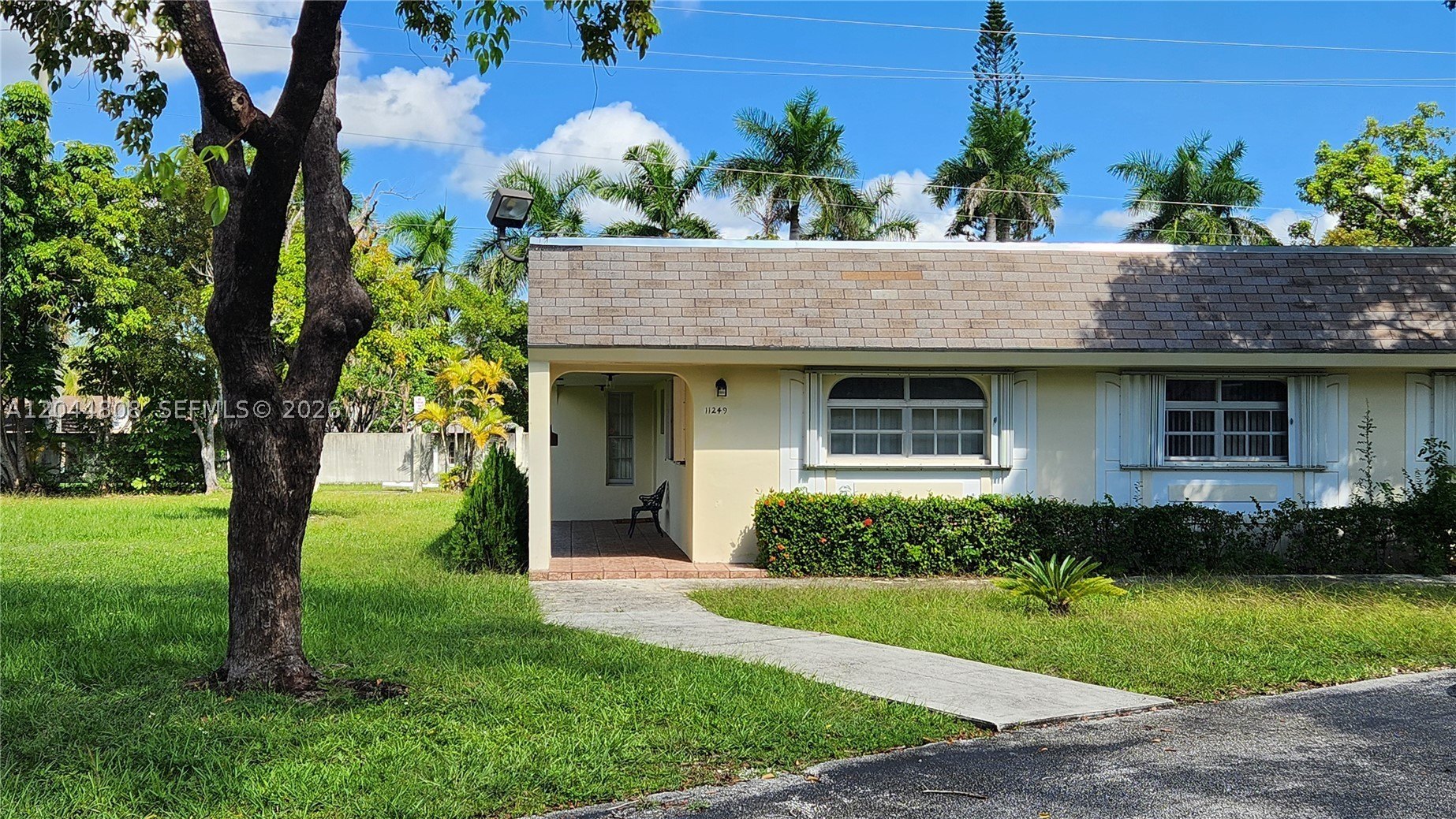 Condo 2BR 2BA - 11249 SW 169th St, Miami, FL
