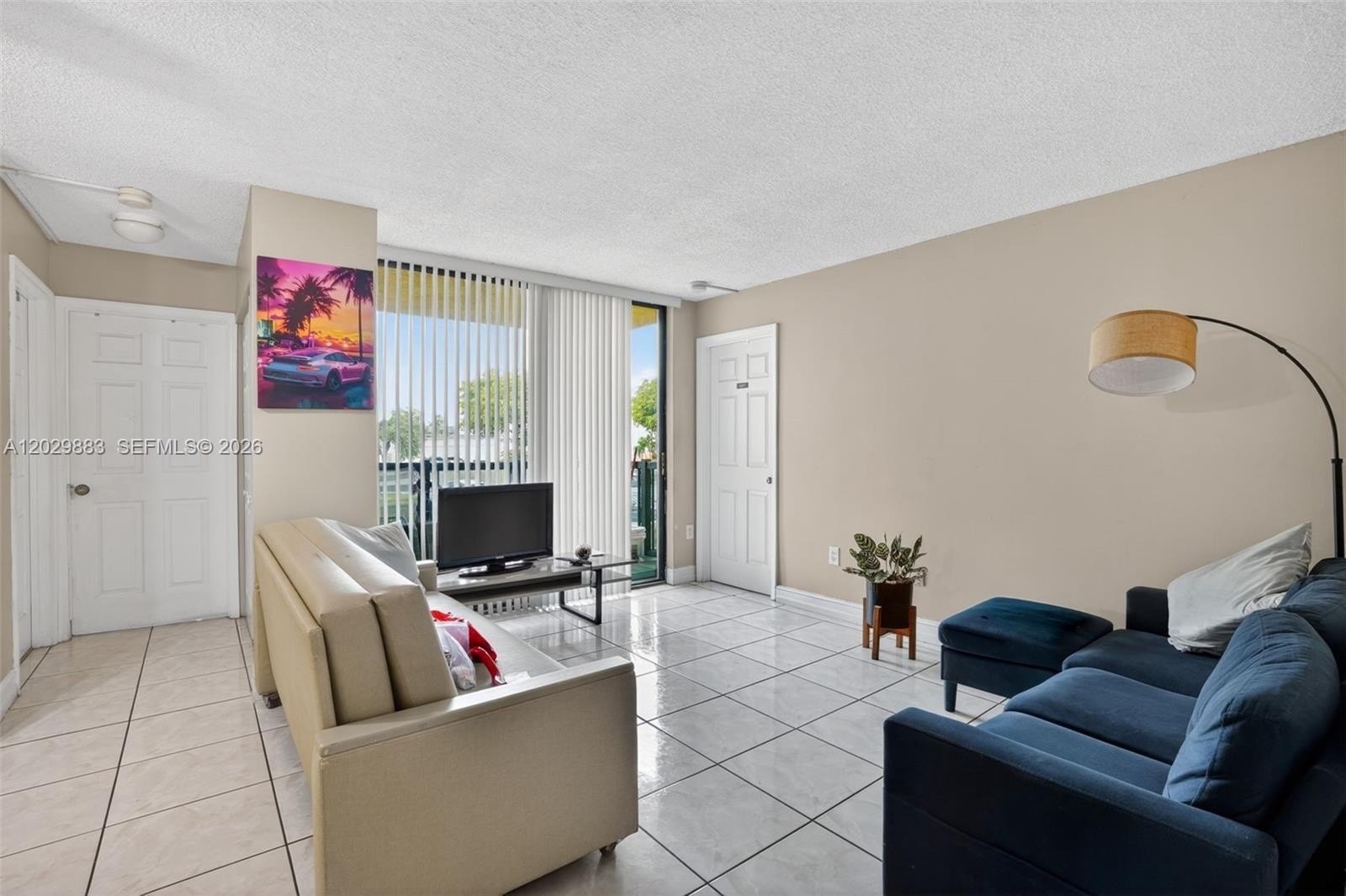 Condo 2BR 2BA - 11790 SW 18th St, Miami, FL