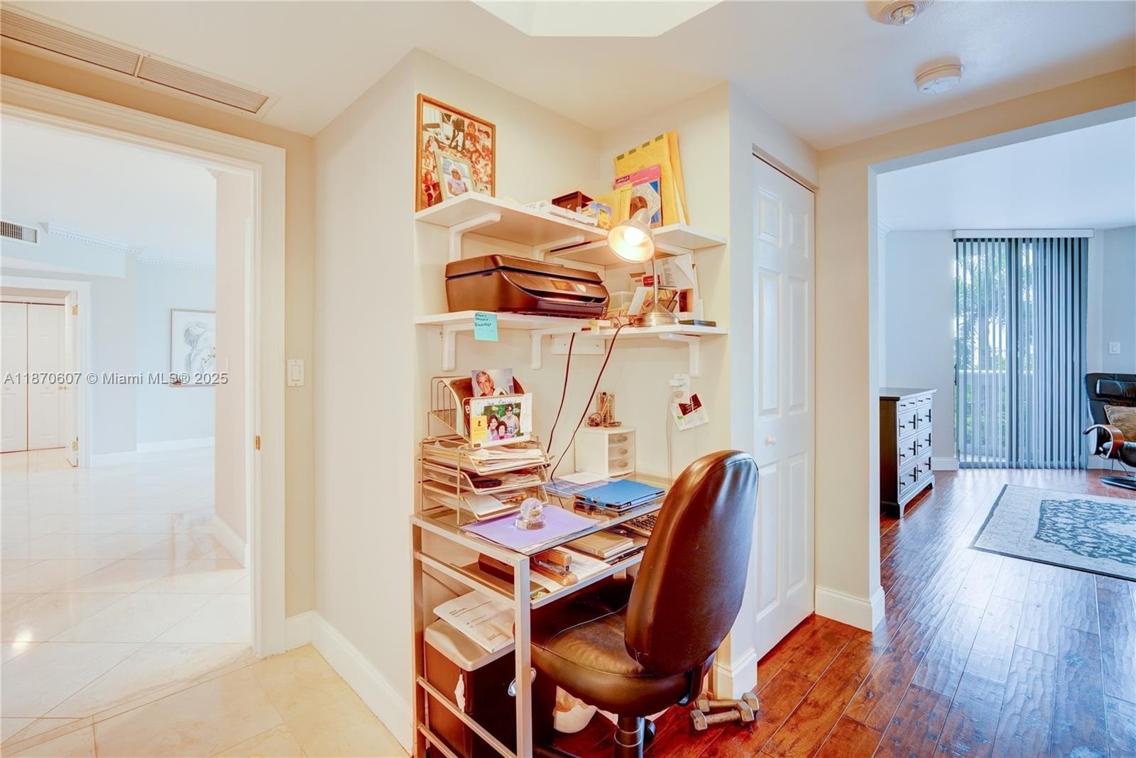 Condo 2BR 2BA - 2000 Island Blvd, Aventura, FL