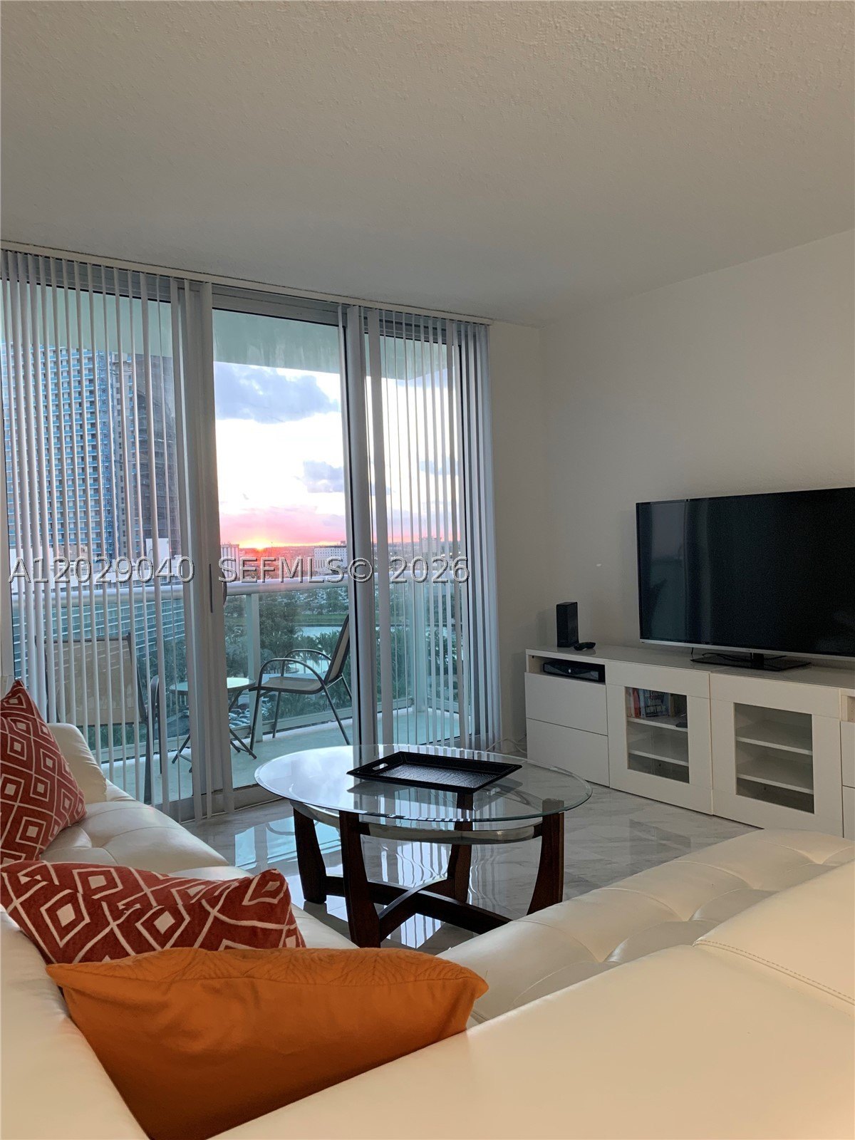 Condo 2BR 2BA - 3901 S Ocean Dr, Hollywood, FL