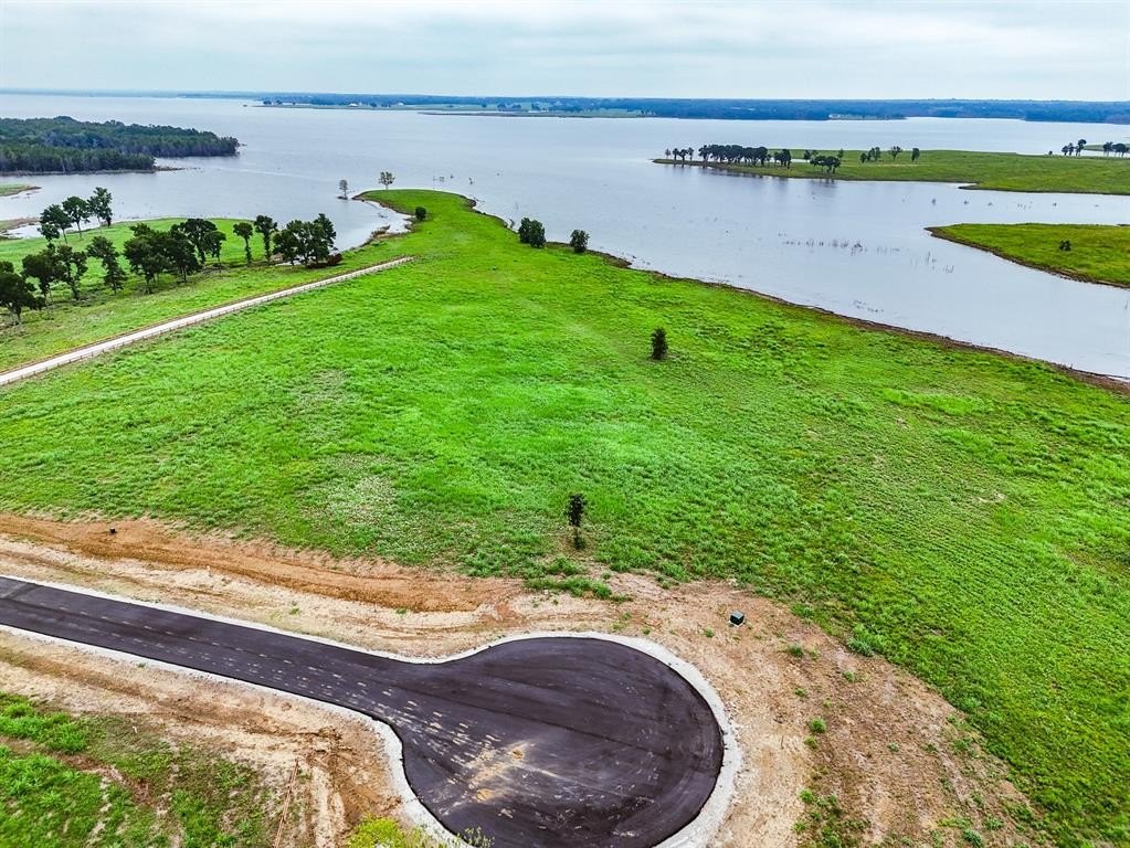 Other - 204 Lakeshore Lane, Windom, TX