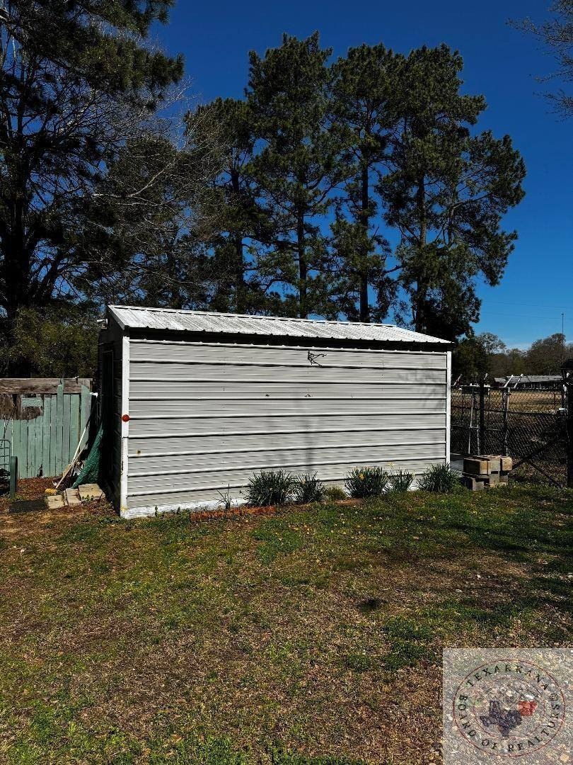 Other 3BR 1BA - 3 & 4 Wood Pl, Hooks, TX