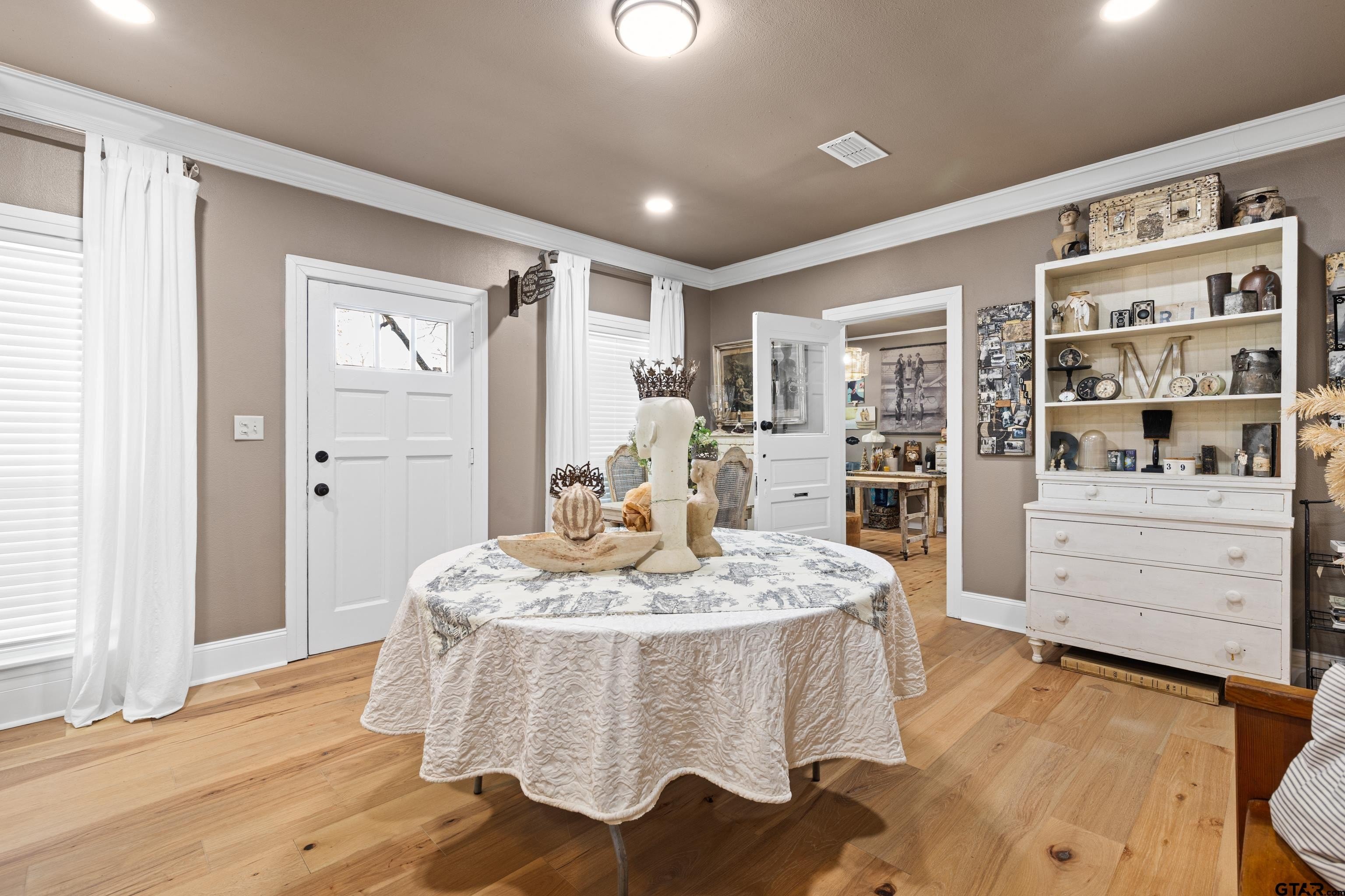 Other 3BR 1BA - 918 N Montgomery St, Gilmer, TX