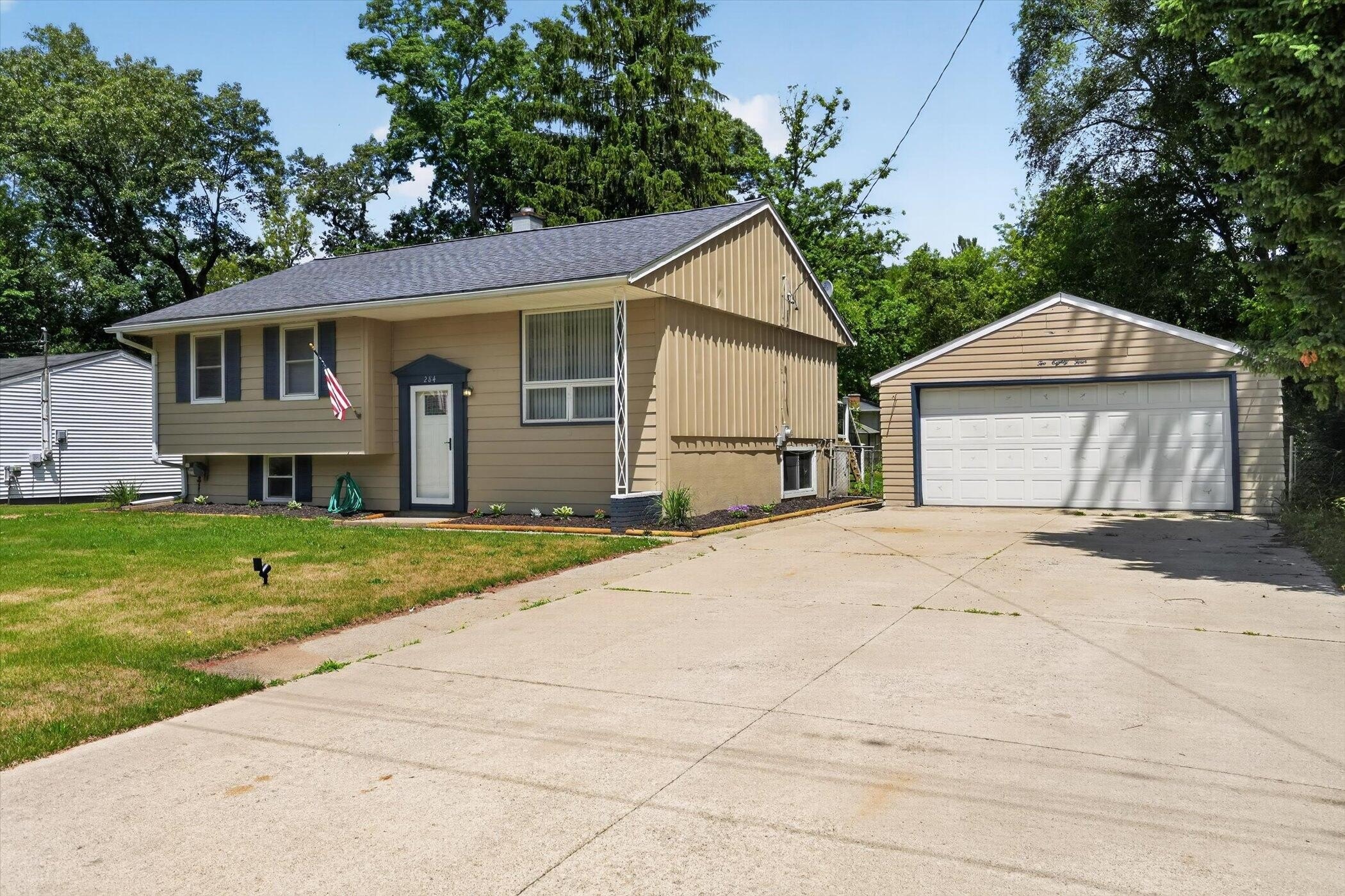 Other 3BR 2BA - 284 Stanford Lane, Jackson, MI