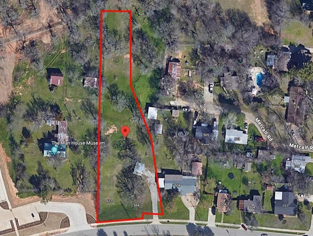Other - 520 W Broad Street, Mansfield, TX