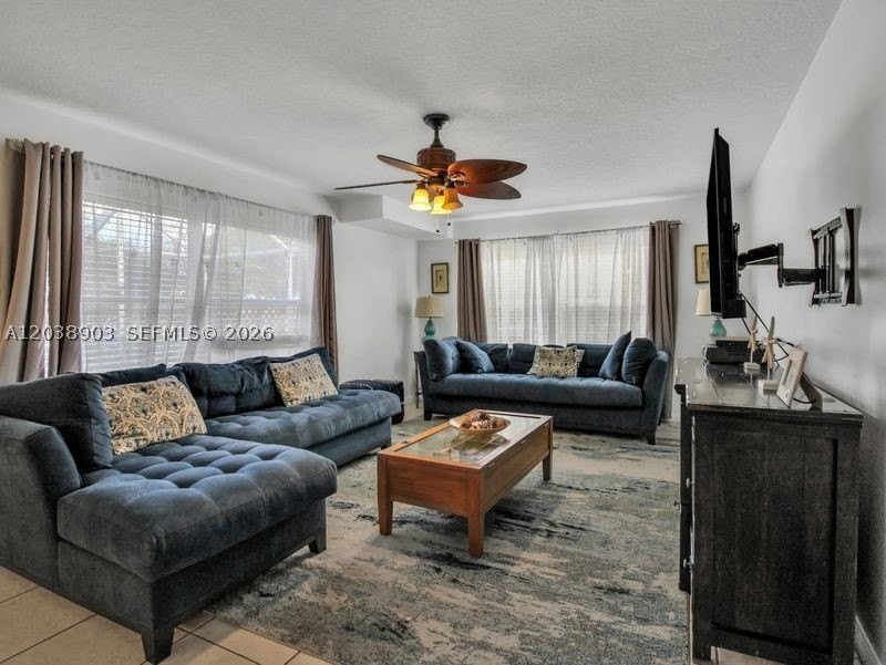 Single Family 2BR 3BA - 6403 Dryden Ct, Boynton Beach, FL