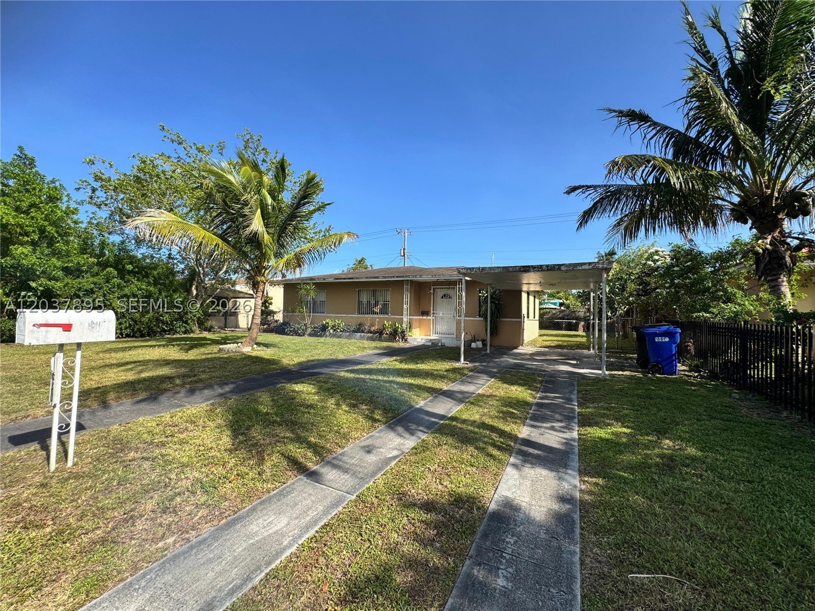 Single Family 3BR 1BA - 950 NE 160th St, North Miami Beach, FL