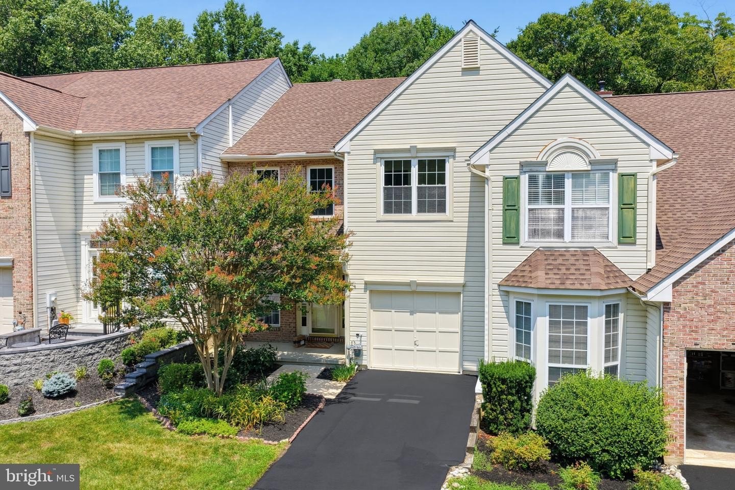 Single Family 3BR 3BA - 344 S WATERFORD LN, WILMINGTON, DE
