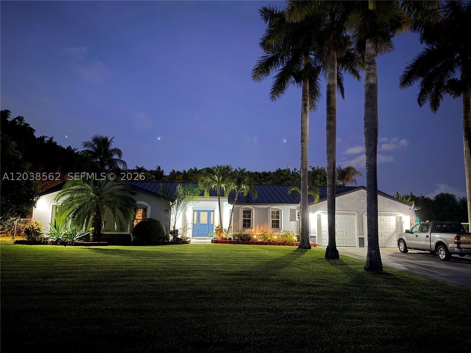 Single Family 4BR 3BA - 28241 SW 157th Ct, Homestead, FL