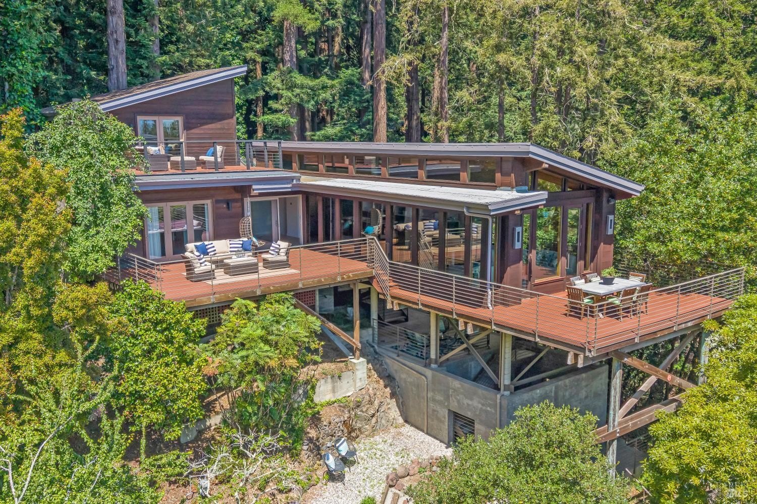 Single Family 4BR 4BA - 655 Edgewood Avenue, Mill Valley, CA