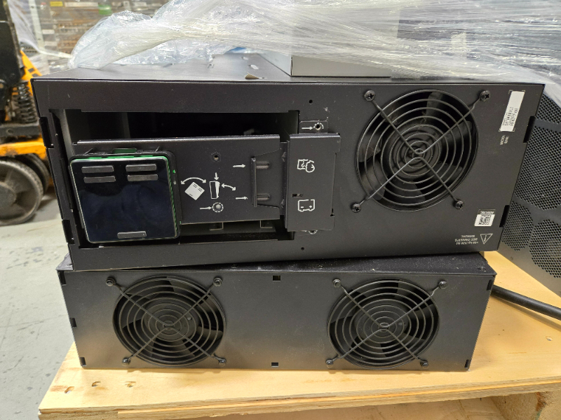 (1) LOT OF APC SMART UPS 6000
