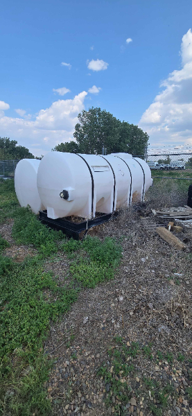 1000 Gal Plastic Storage Tank