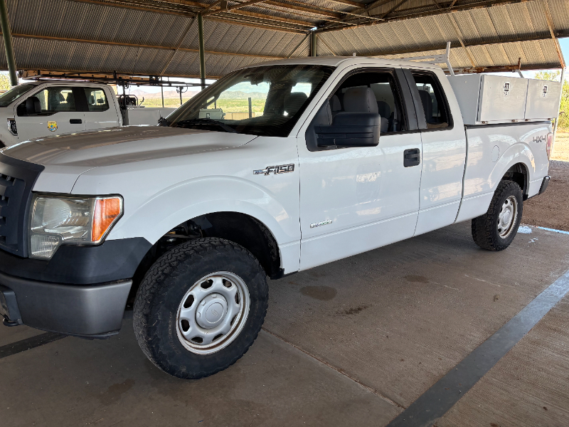 1992 Ford F-450 Super Duty Laboratory Truck