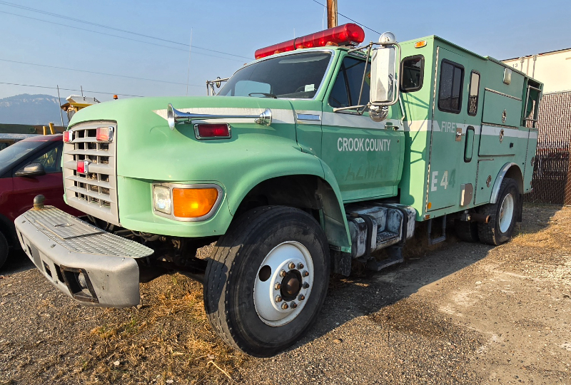 1995 Ford F-800 Crew Cab Fire Truck