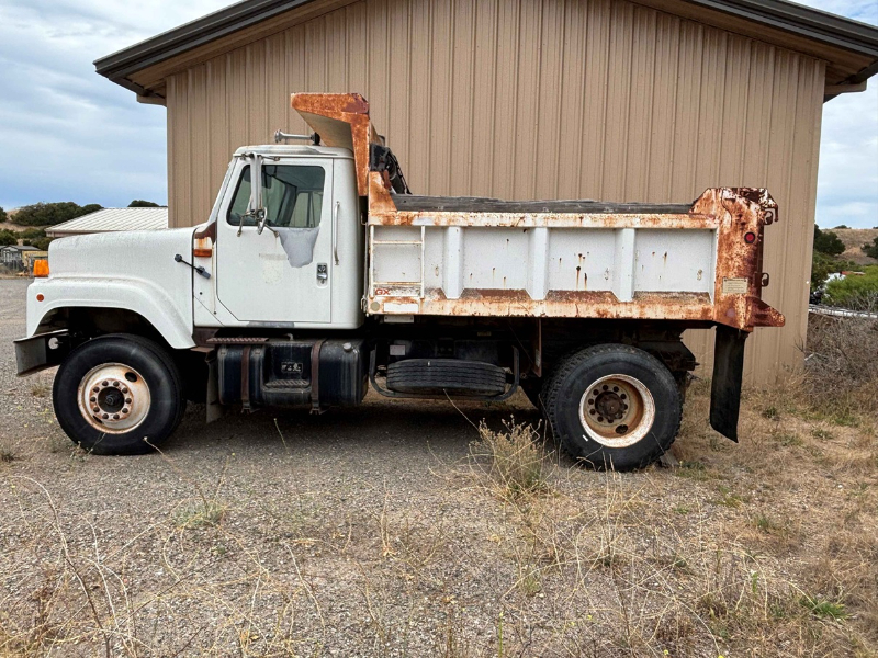 2000 International 2554