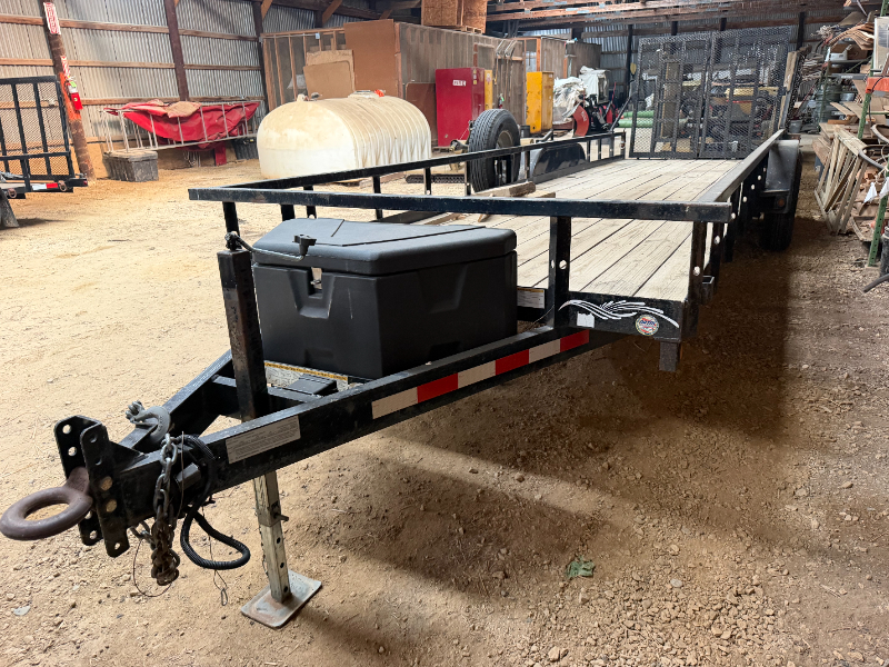 2003 Cavalier Travel Trailer in Scrap Condition