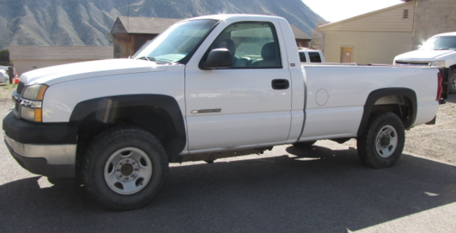 2003 Chevrolet 4X2 CC25903 Pick up Truck