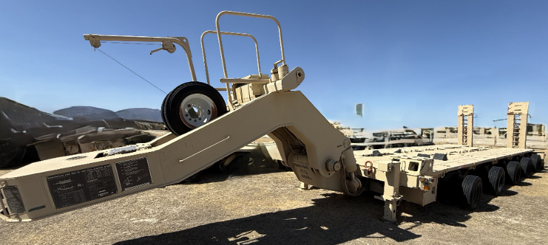 2005 M1000 Heavy Duty Tank Semi-Trailer. SN: 550