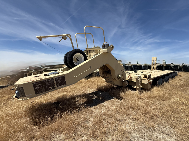 2005 M1000 Heavy Duty Tank Trailer SN: J977