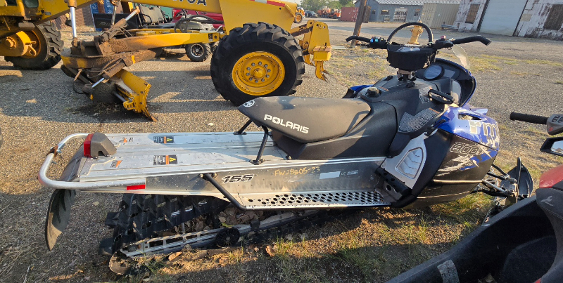 2010 Polaris RMK 800 Snowmobile