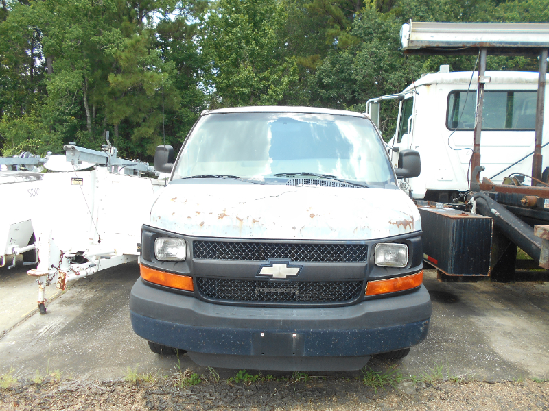 2011 Chevrolet Express Van