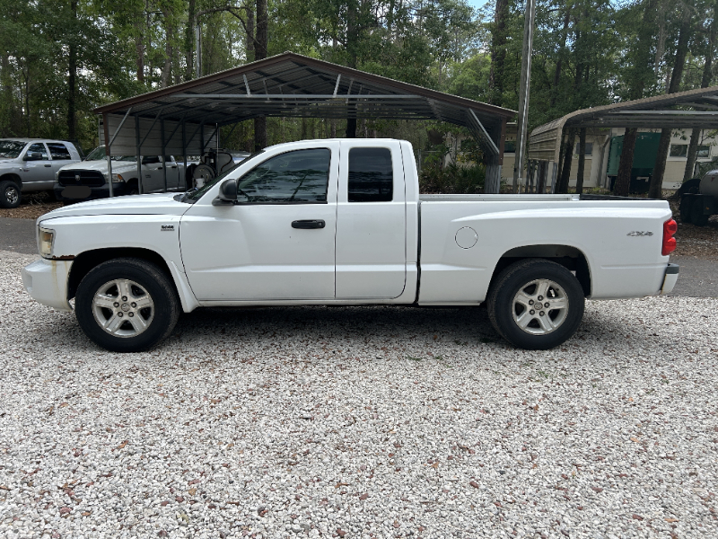 2011 Ram Dakota 4WD Ext Cab 2 DOOR