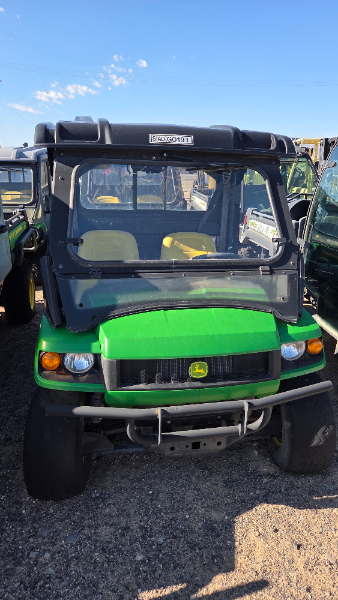 2014 John Deere 825i