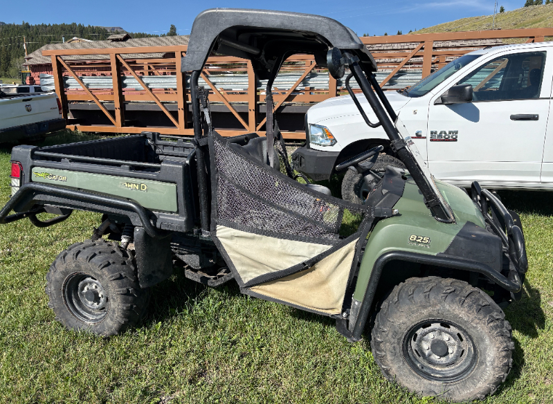 2014 John Deere XUV Gato