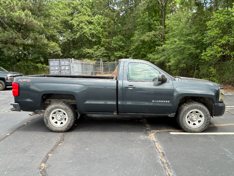2017 Chevrolet Silverado 1500 4WD 2 DR