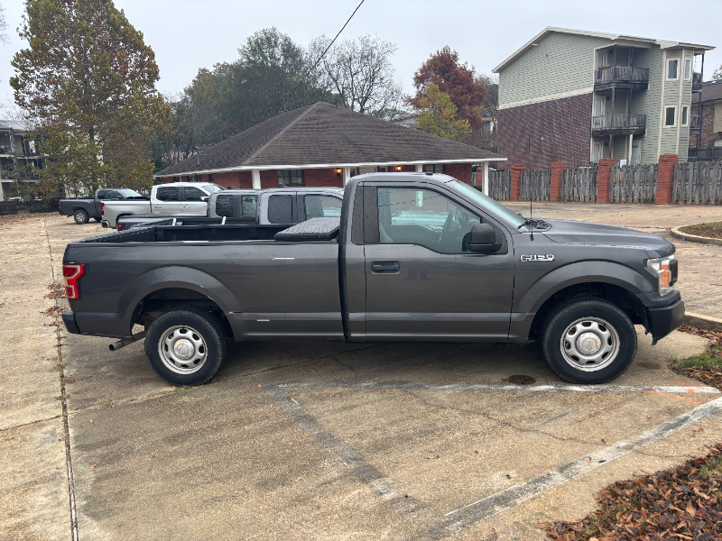 2018 Ford F-150 2WD Reg Cab 2 DR