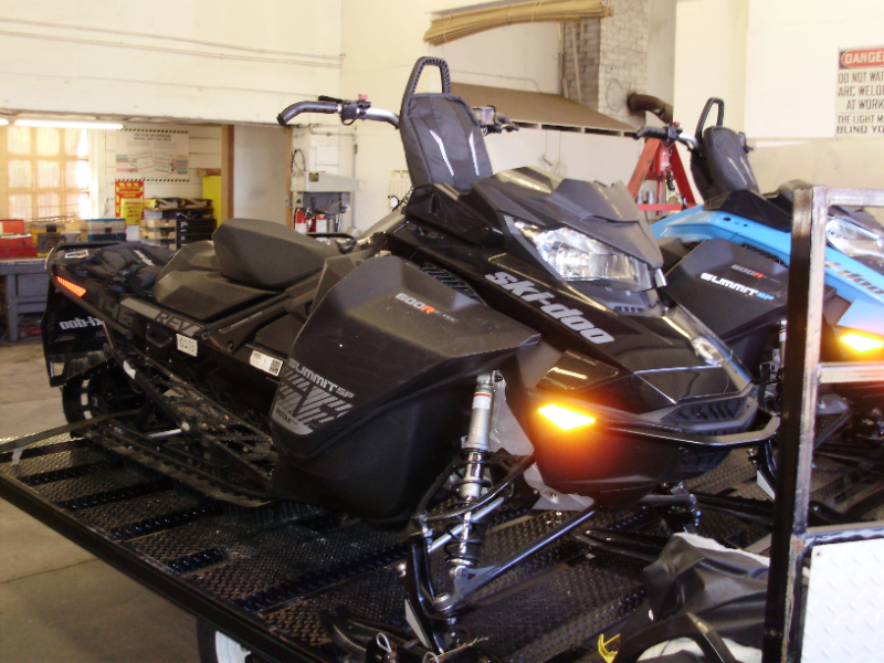 2019 Bombardier Ski-Doo Summit Sp600 Snowmobile-B