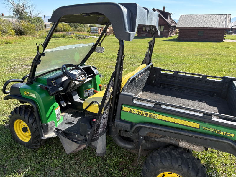 2019 John Deere Gator
