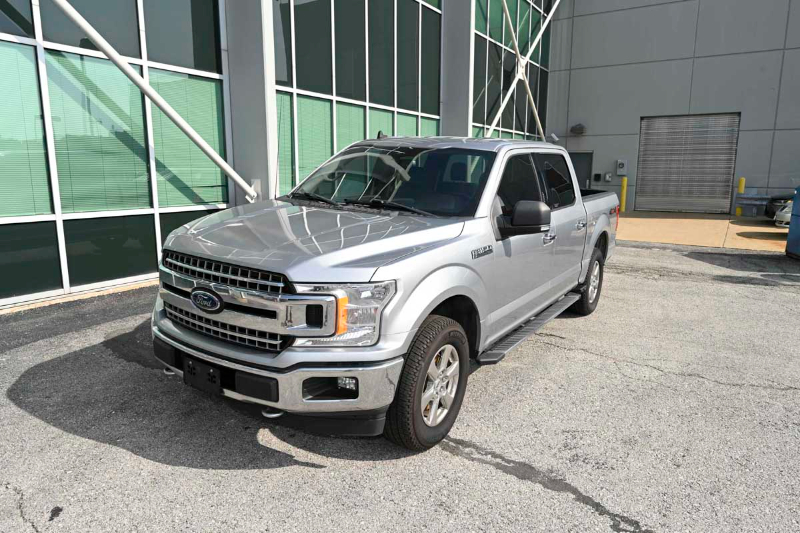 2020 FORD F-150 XLT Super Crew