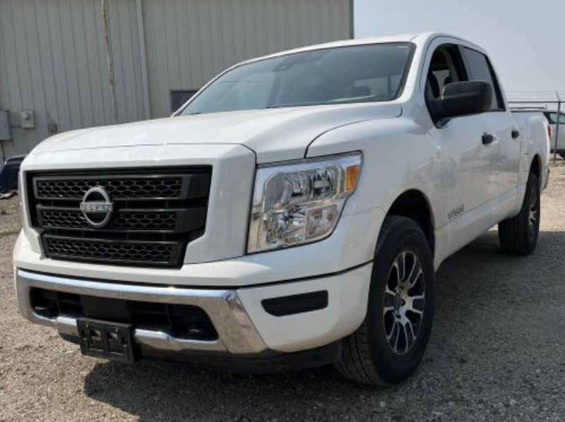 2024 Nissan Titan 4X4