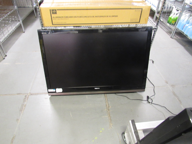 3 47 Inch TVs
