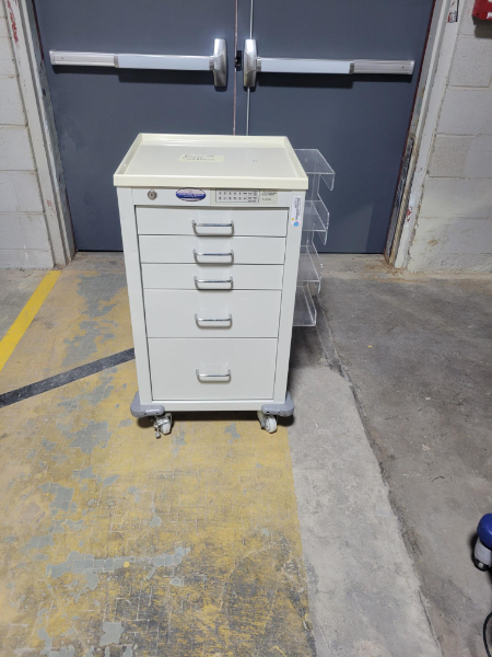 3 Armstrong Medical Industries AMC4B Autolock Carts