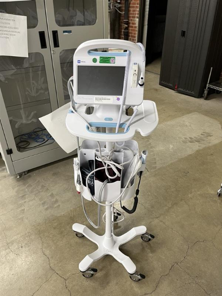8 Welch Allyn Connex 6800 Vital Signs Monitors