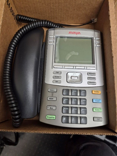 Avaya and Polycom Telecommunication Equipment / Accessories, Qty 429