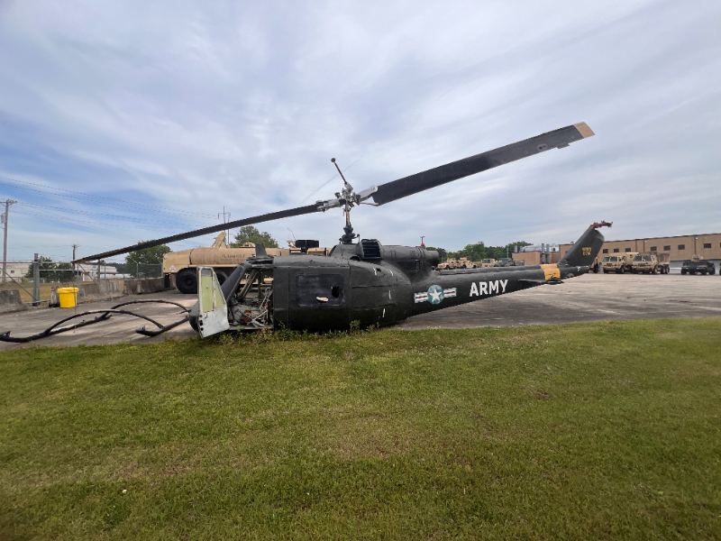 BELL UH-1B IRIQUOIS (HUEY) CAT C TRAINING AID SN 66-16935