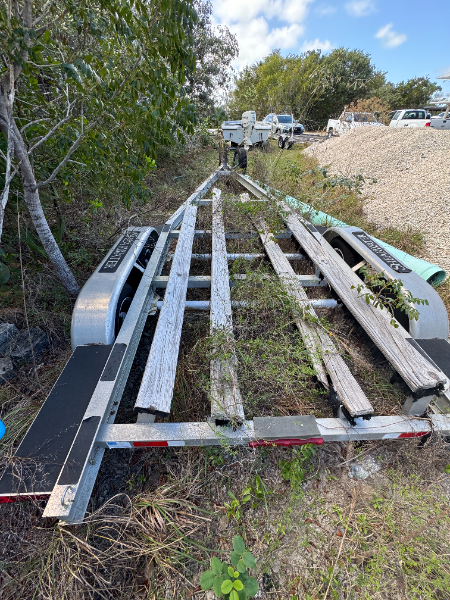 Boston Boat Trailer & Motor