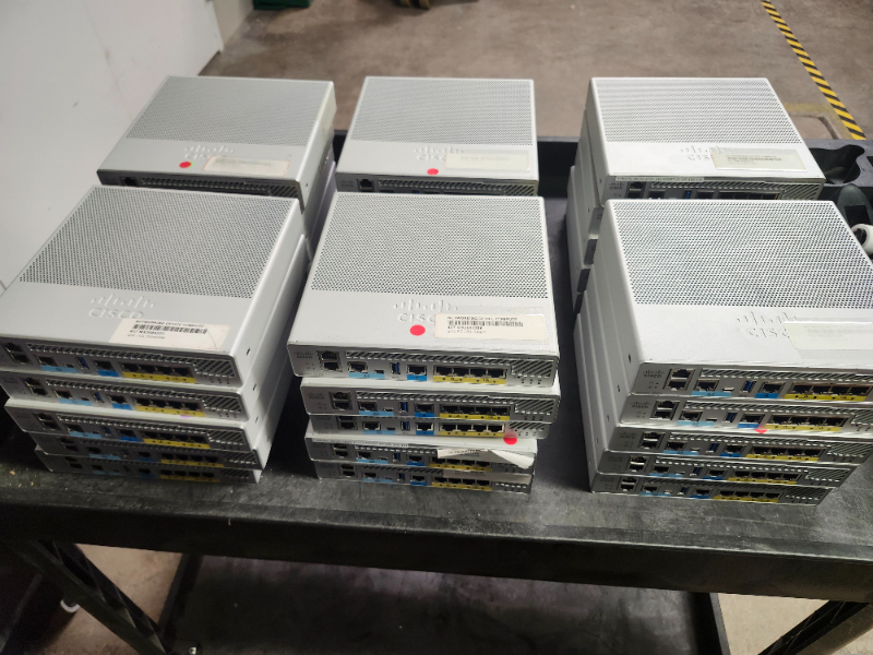 Cisco AIR-CT3504K9 Networking Devices