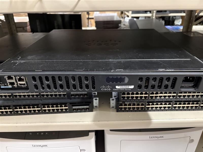 Cisco Catalyst 3650 48 PoE 2x10G Lot